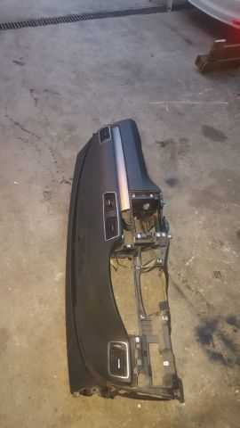 Volkswagen Passat Cc  2006-2012 Çıkma Yedek Ön Gögüs -